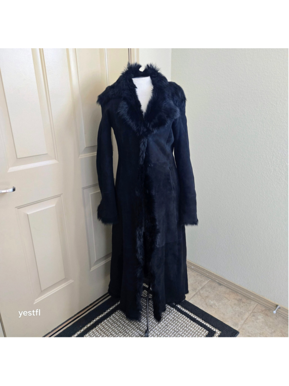 Cole Haan Black Genuine Shearling Long Coat Fur Trim Sz XS Penny Lane Luxury - Picture 13 of 16